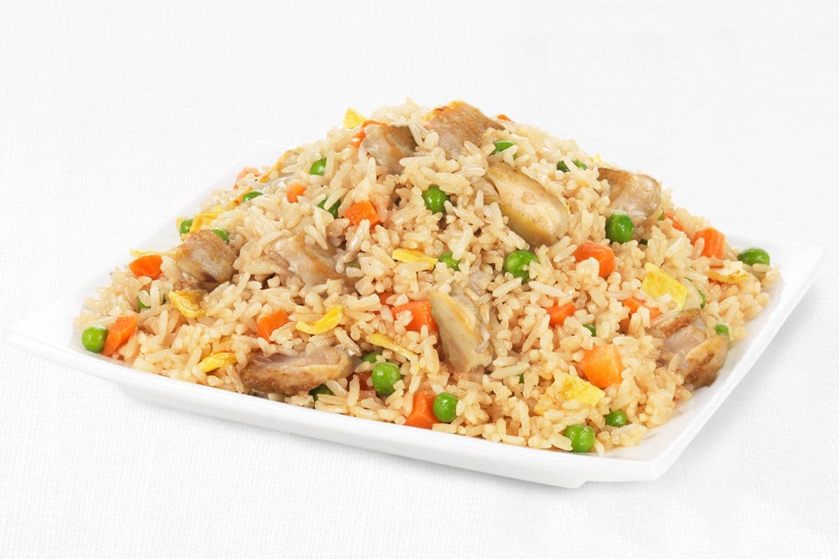 Plat signature de riz frit au poulet / Signature Chicken Fried Rice