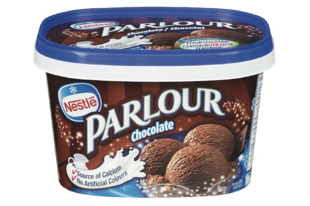 Nestle Parlour Chocolate Ice Cream (1.5 L)