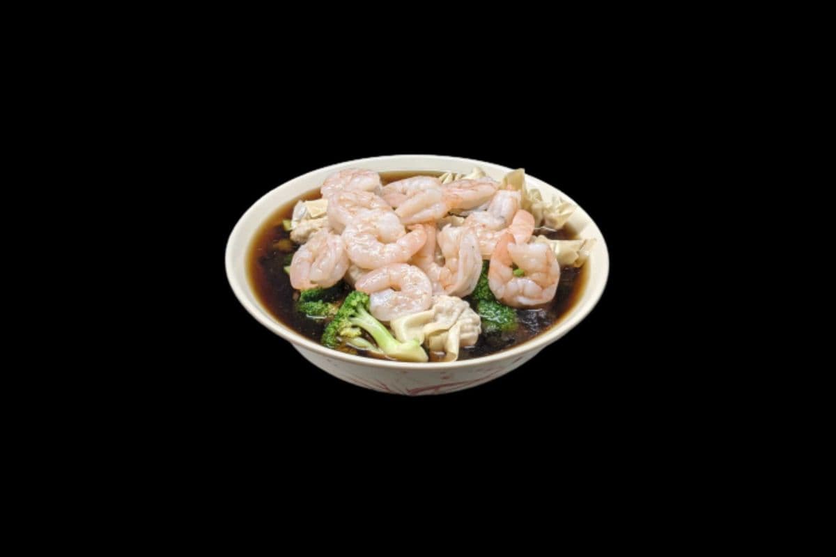 22. Shrimp and Wonton Vegetable Noodle Soup