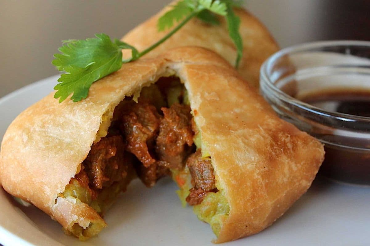 Beef Samosa (2 Pcs)