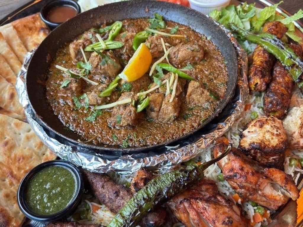 Kboys Family Platter- (Goat Karahi)
