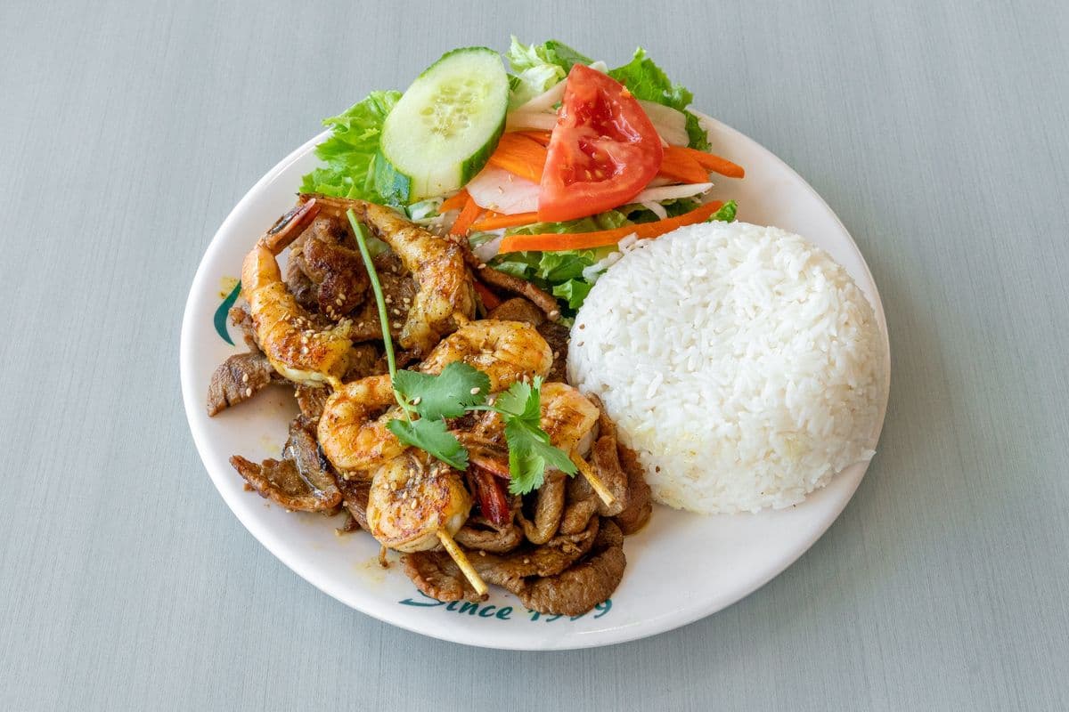 64. Grilled Prawns and Lemongrass Pork Slices on Rice