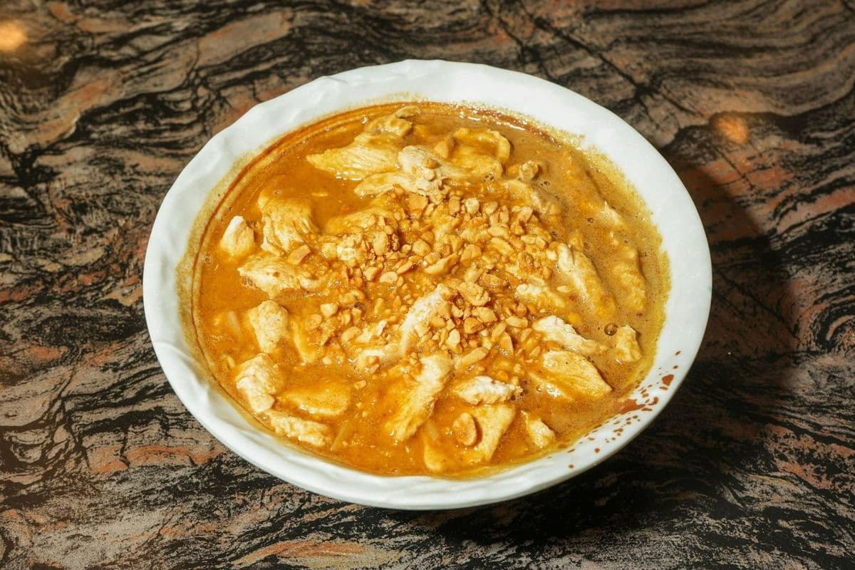 33. Satay Chicken Rice Noodle Soup (Spicy)