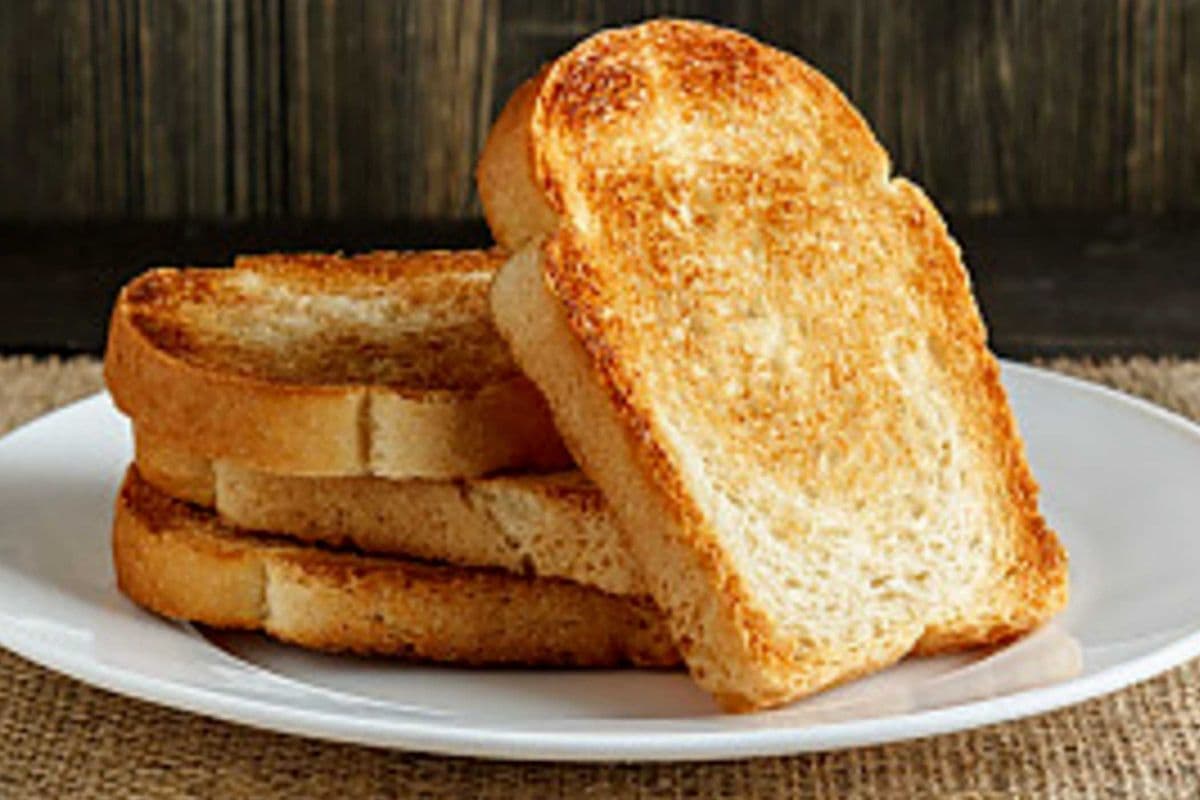 Toasts (2 pcs)