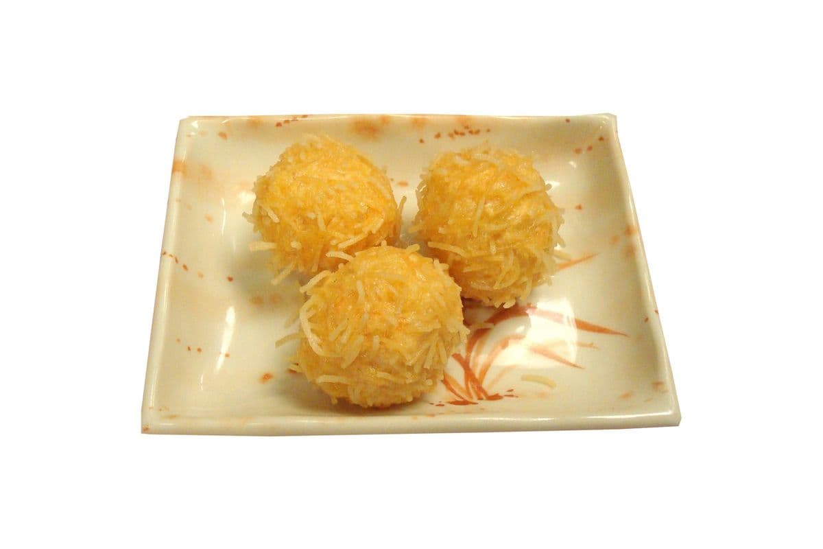 32. Deep-Fried Shrimp Ball 炸虾棗