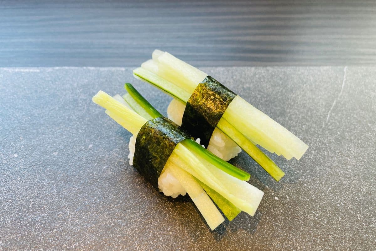 Cucumber Sushi (2 pcs)