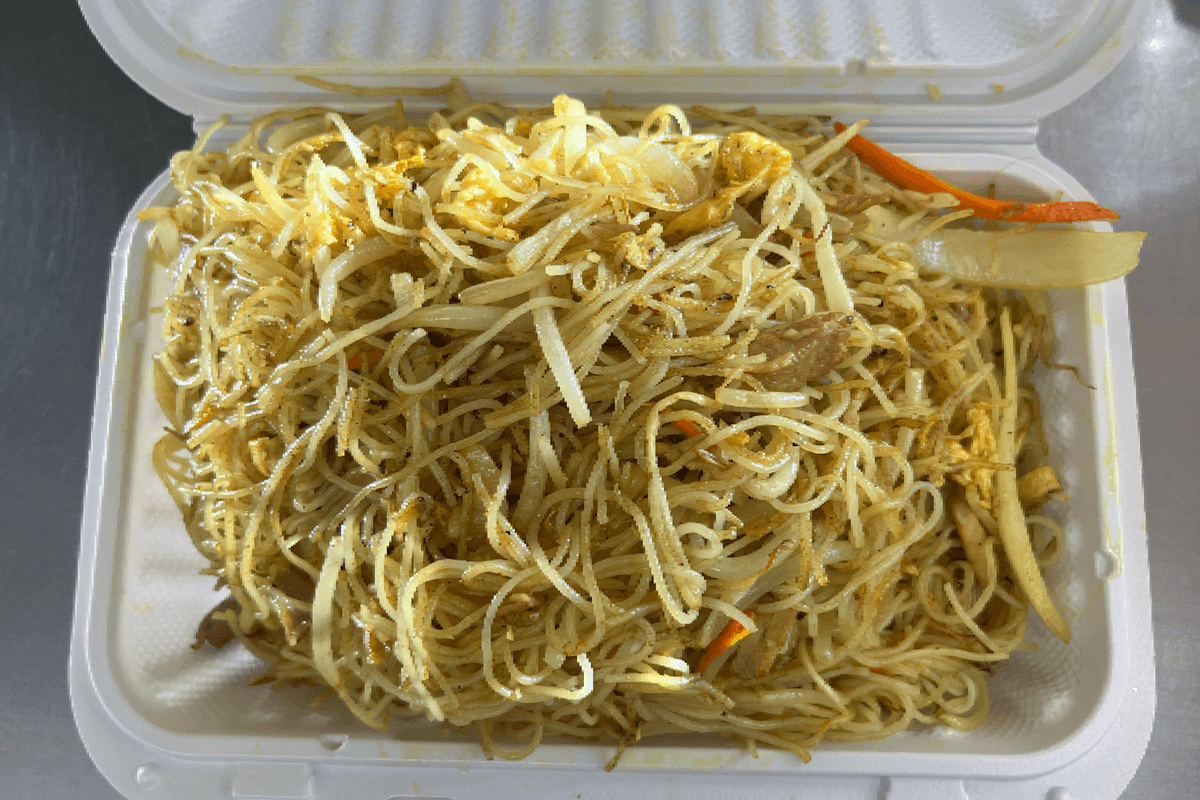 19. Singapore Noodles