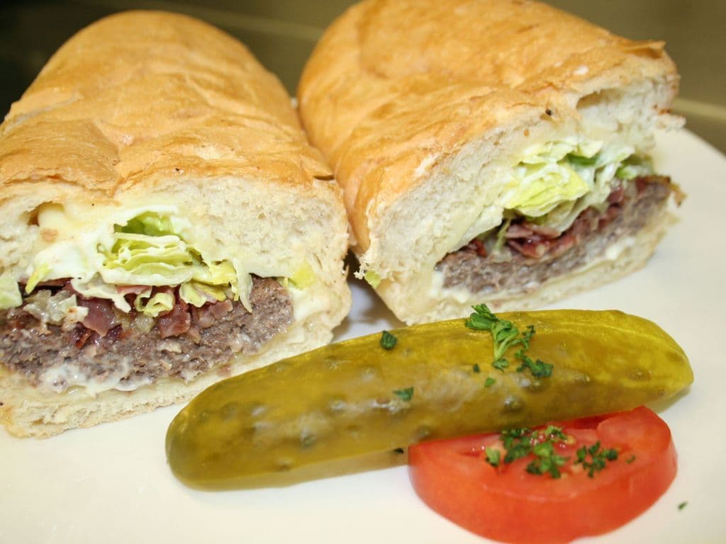 BACON DOUBLE CHEESEBURGER SUB