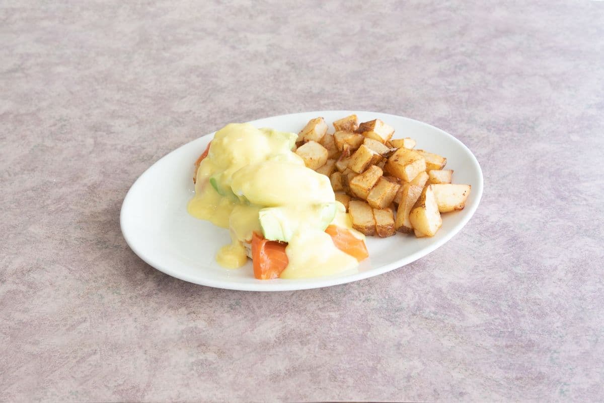 Smoked Salmon and Avocado Eggs Benedict