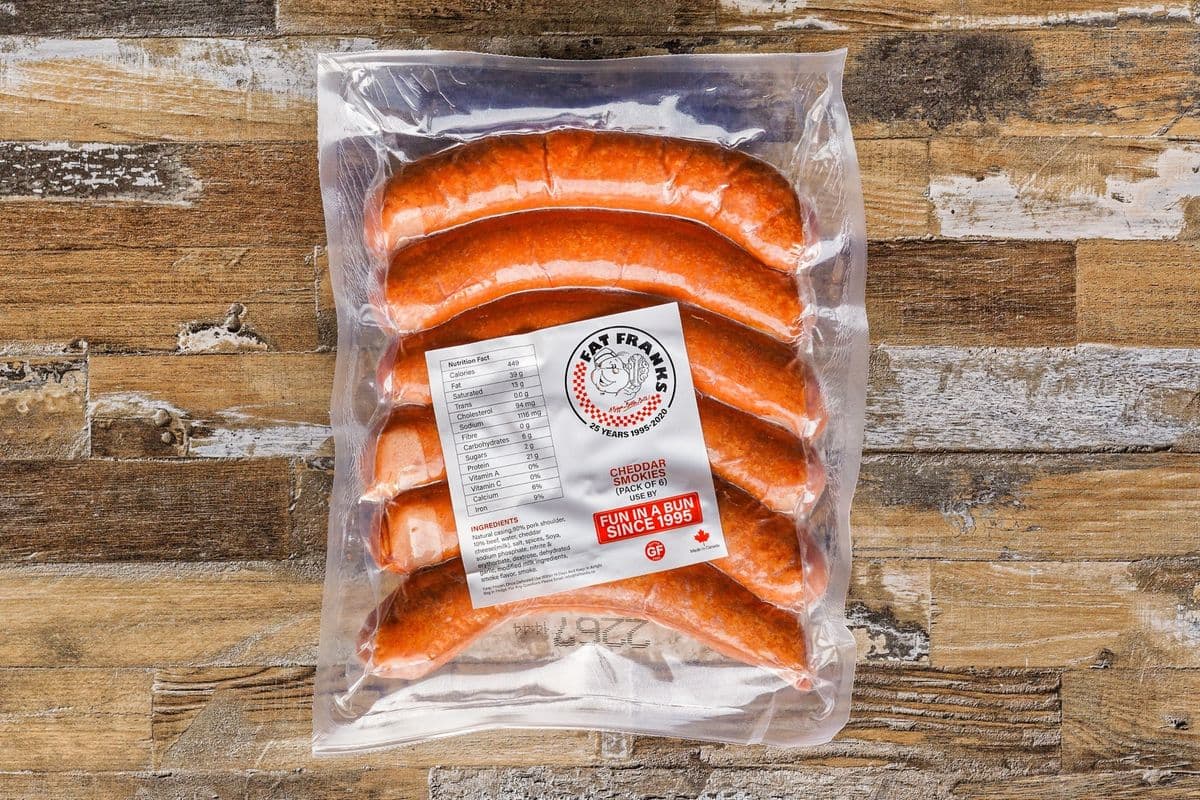 Cheddar Smokie (6 oz)