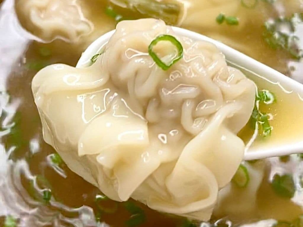 S01.Pork Wonton Soups(10pcs)