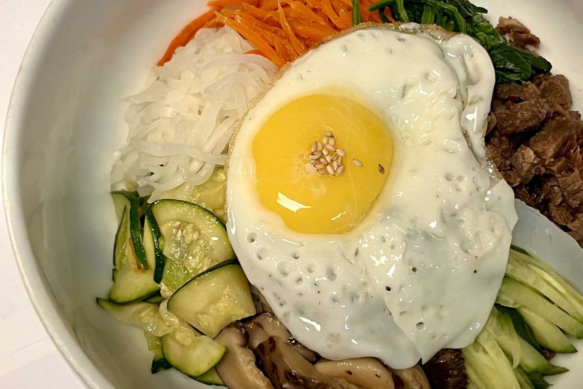 57. Bibimbap / 비빔밥 骨董飯