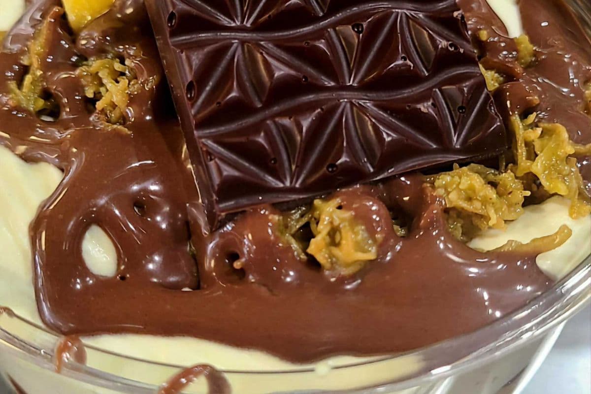 Dubai Chocolate Cups