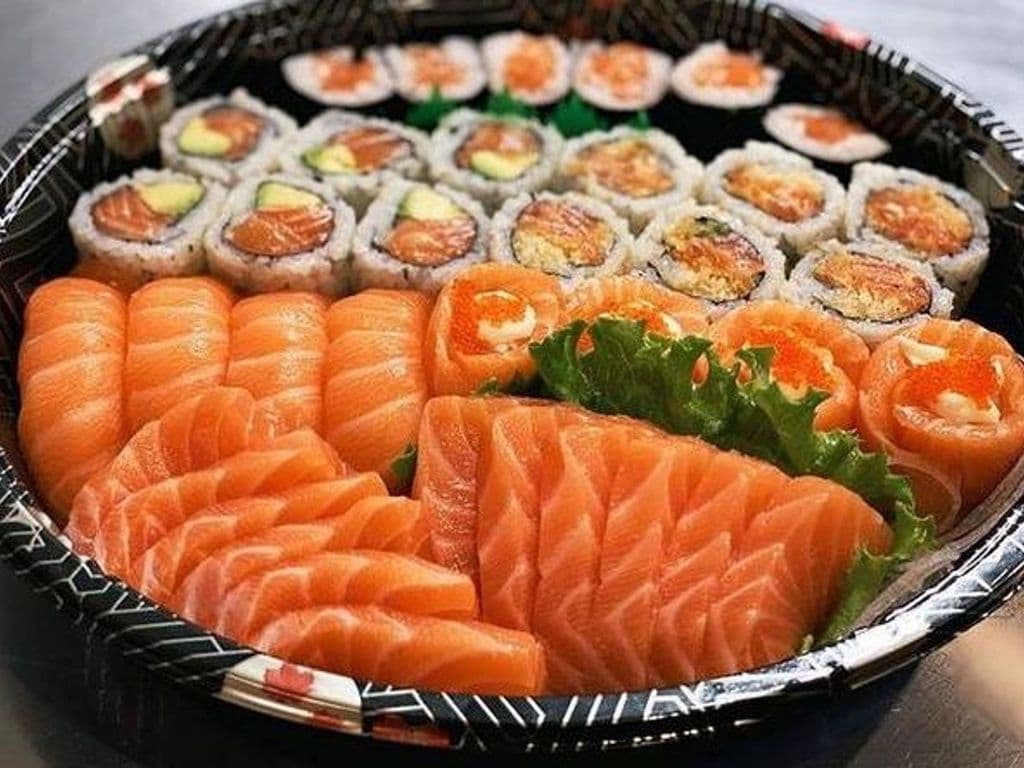 Fishing Salmon Party Tray (38pcs)