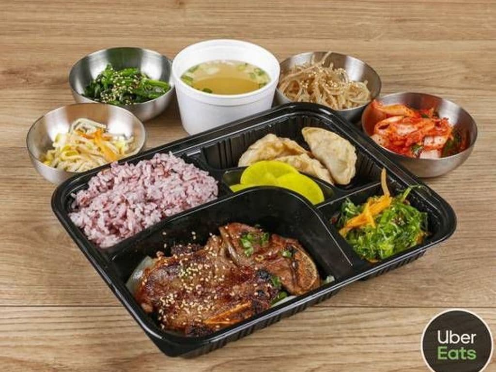 LA Beef Short Ribs Meal (烤牛仔骨便當)