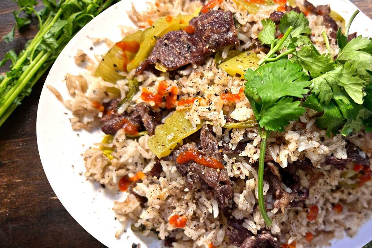 R07 - Fried Rice With Beef & Pickled Veggies