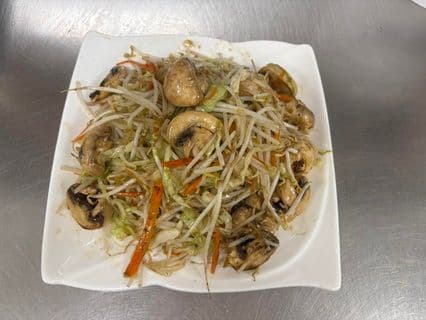 Mushroom Chop Suey (Vegetarian) / 蘑菇杂碎