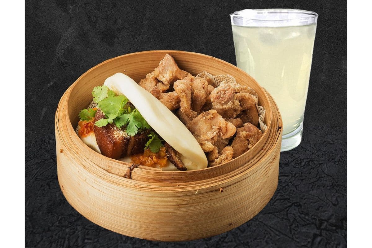 12. Pork Belly Gua Bao + Popcorn Chicken Combo 東坡刈包+鹽酥雞套餐