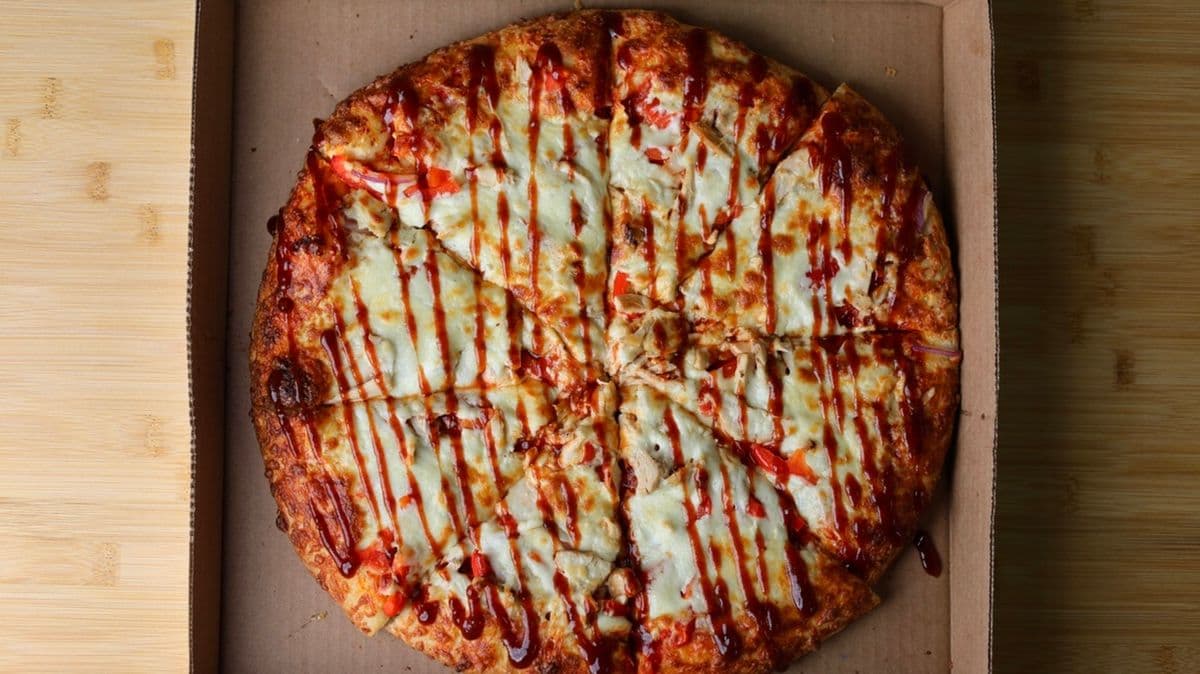 15" BBQ Grill Pizza