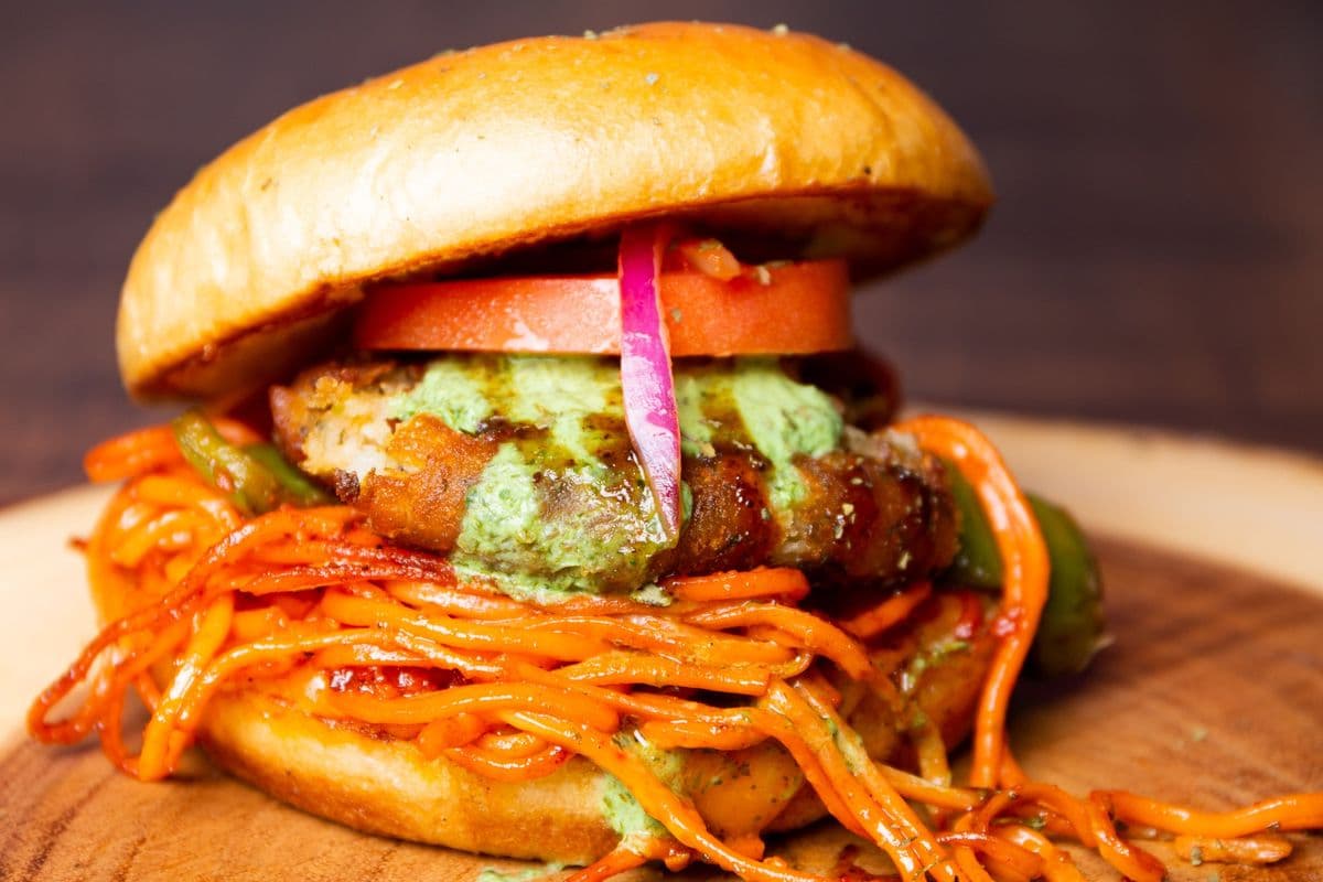 Chowmein Burger