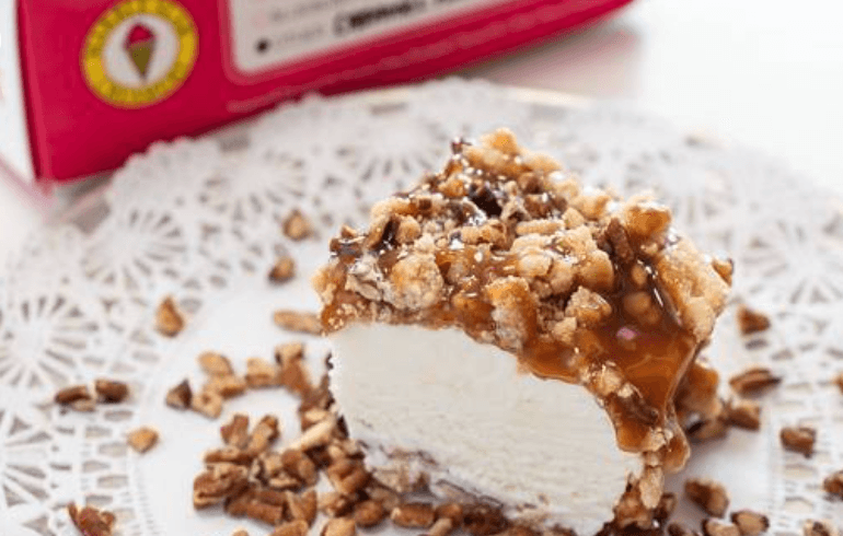Raspberry Cheesecake Ice Cream Crumble