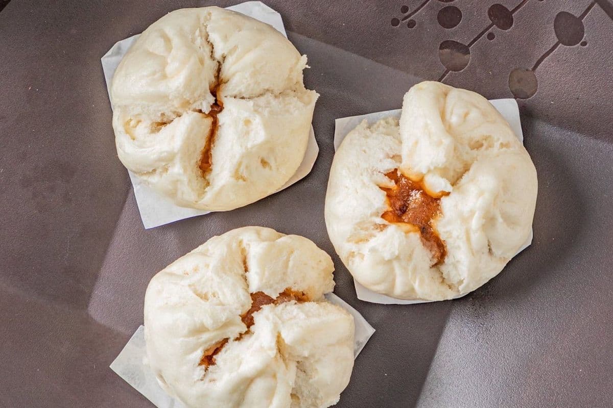 Small BBQ Pork Steamed Bun (5 pcs)