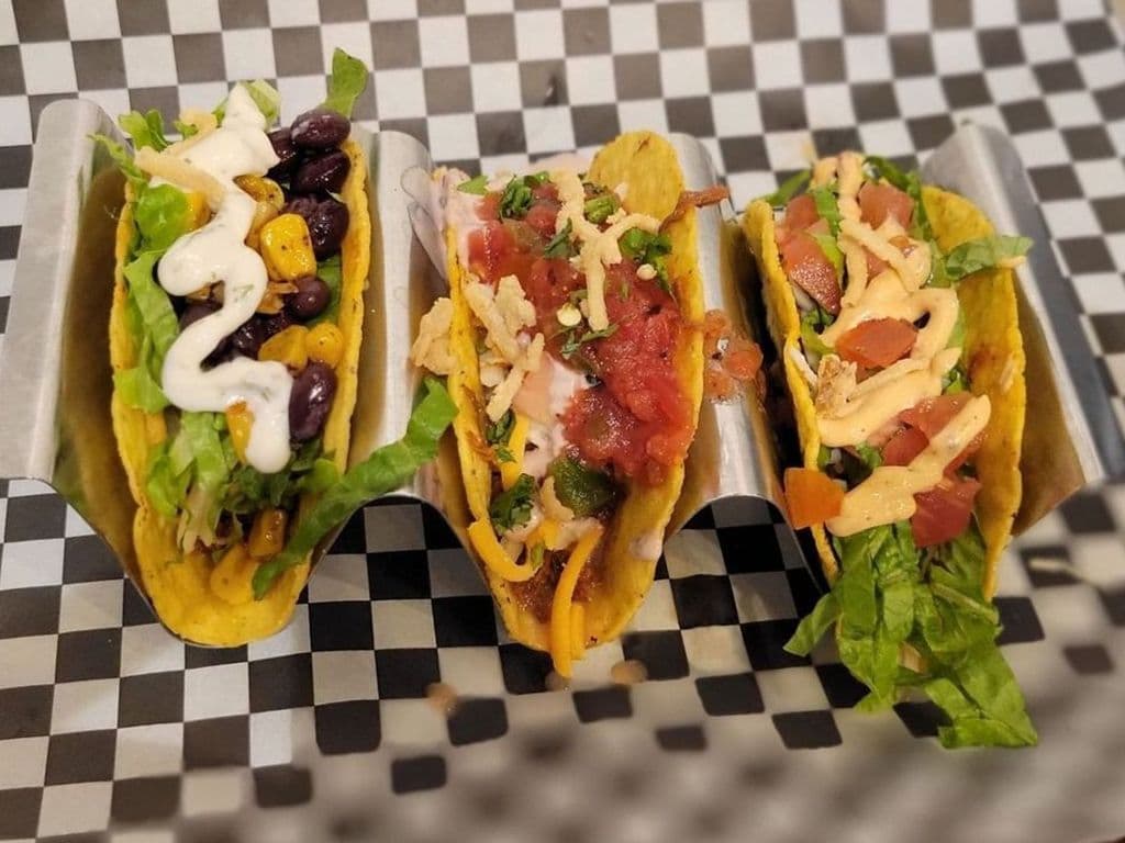 3 HARDSHELL TACOS