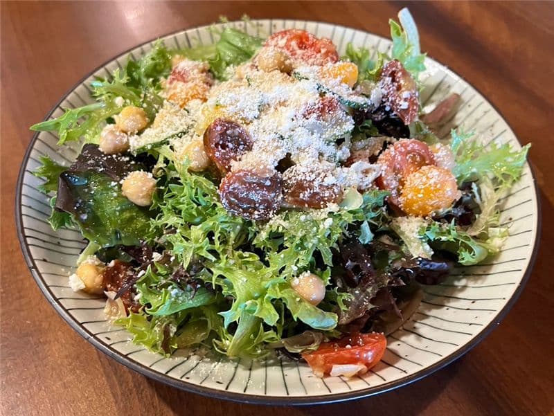 Garden Chickpea Salad