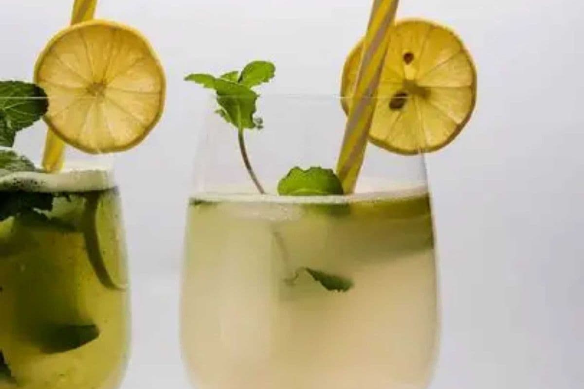 Shikanjvi (Lemonade Indian Style)
