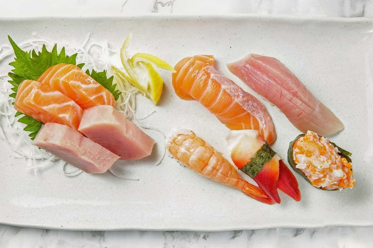 Sashimi and Sushi Combo