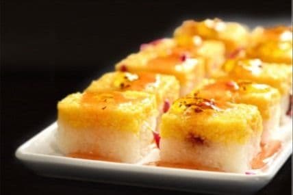 Signature Yellow Rice Cake / 招牌黄米凉糕