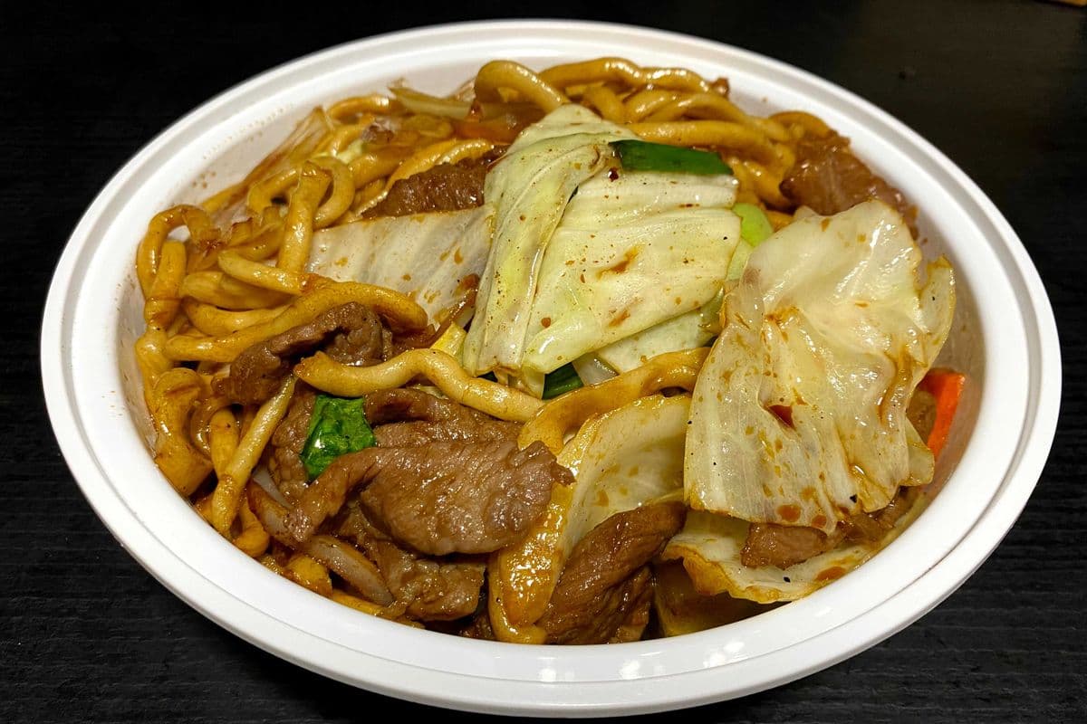 F7. Beef Chow Mein
