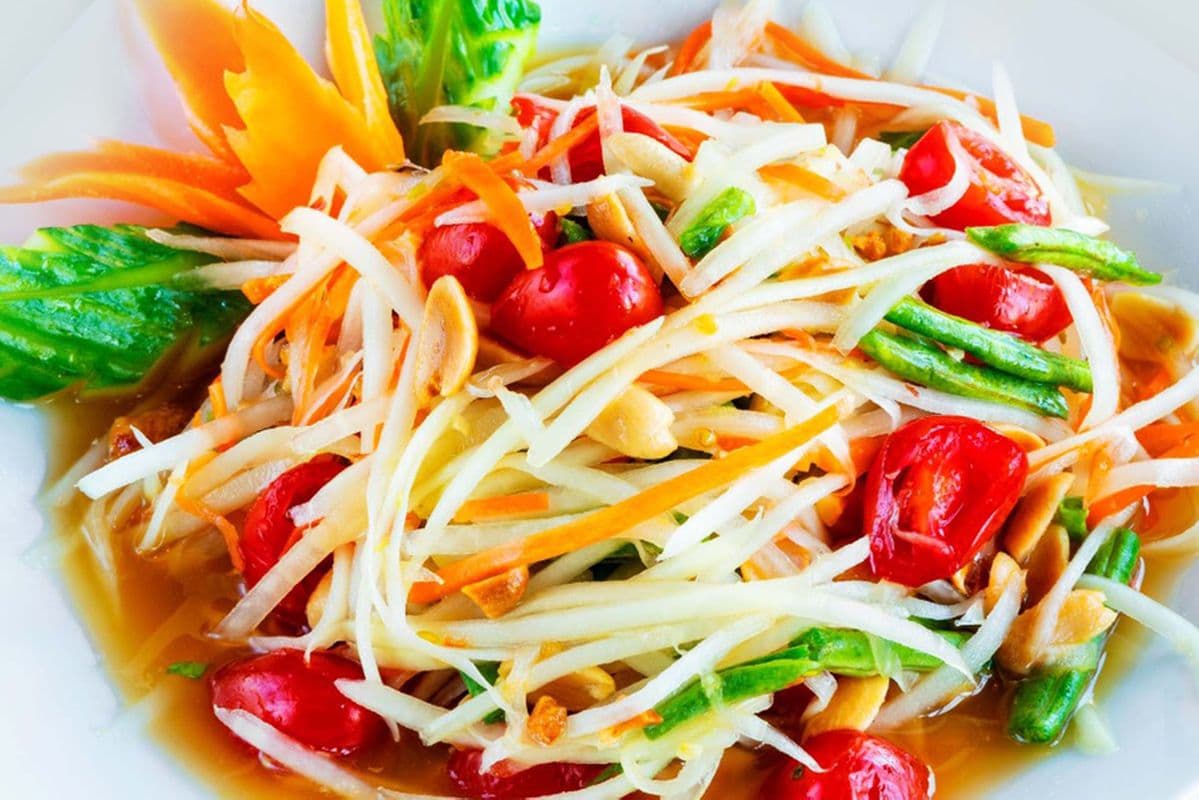 Papaya Salad with Peanut