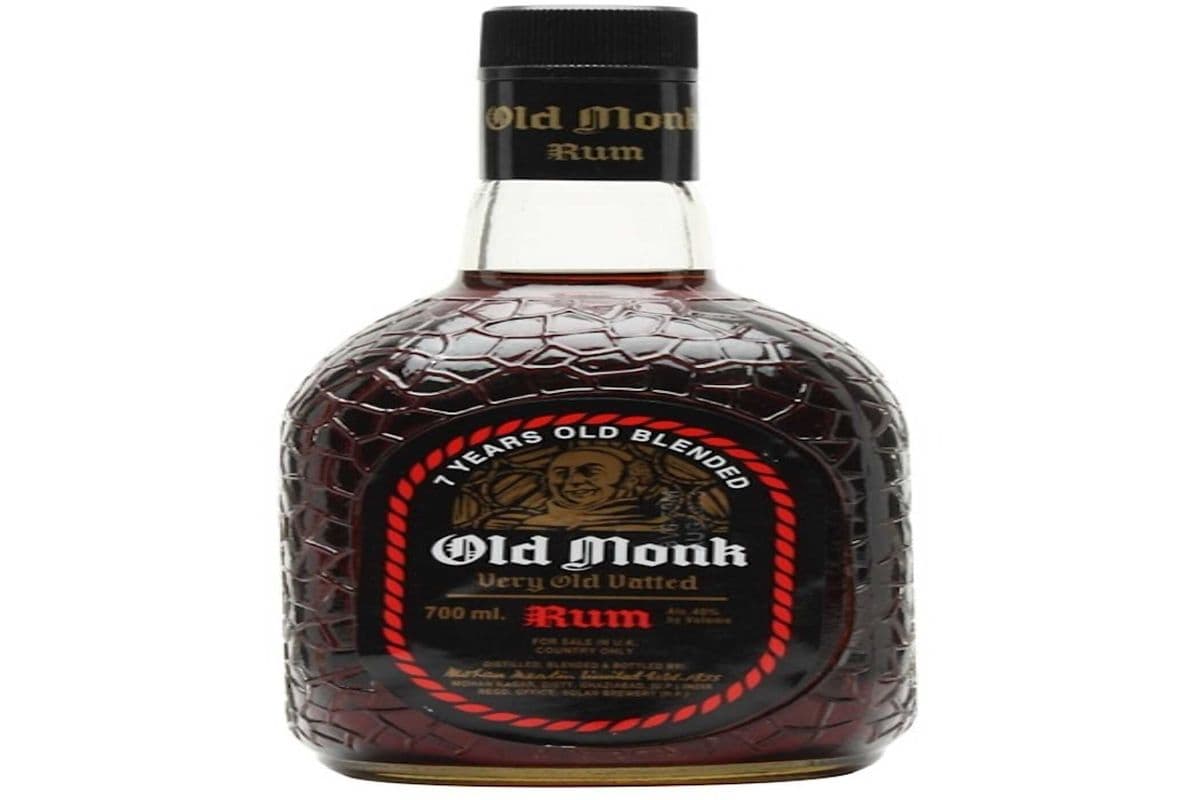 OLD MONK RUM - 7 YEAR OLD BLENDED (1 x 750ML)