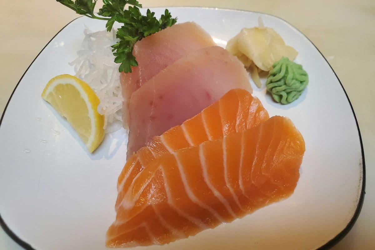 Appetizer Sashimi (4 pcs)