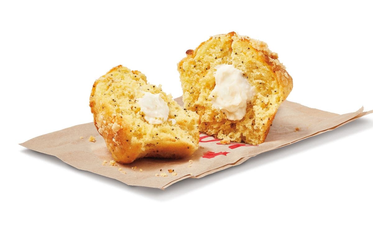 Lemon Poppyseed Cheesecake Muffin