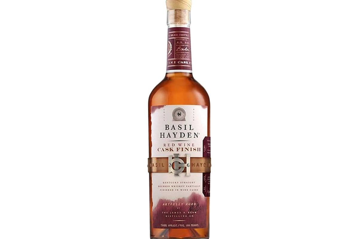 Basil Hayden's Red Wine Cask Bourbon Whisky (1 x 750ML)