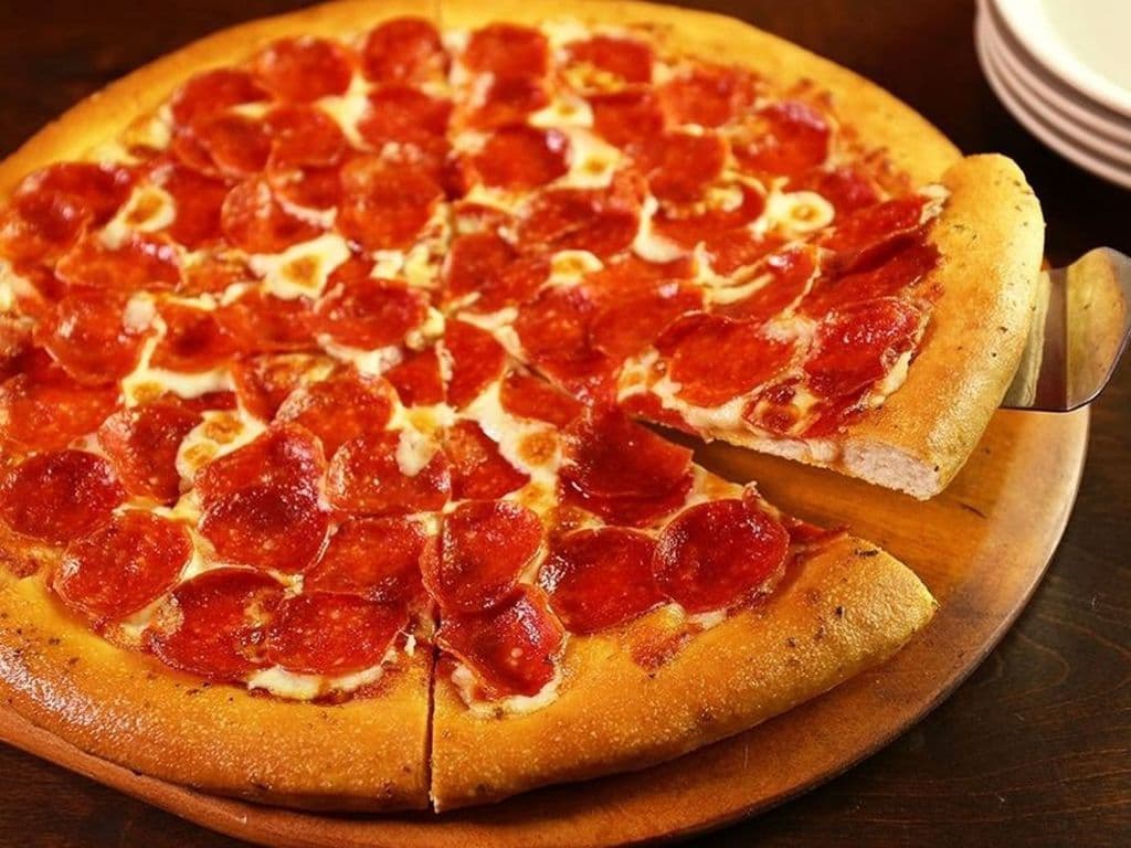 Lg "Pepperoni Pizza"