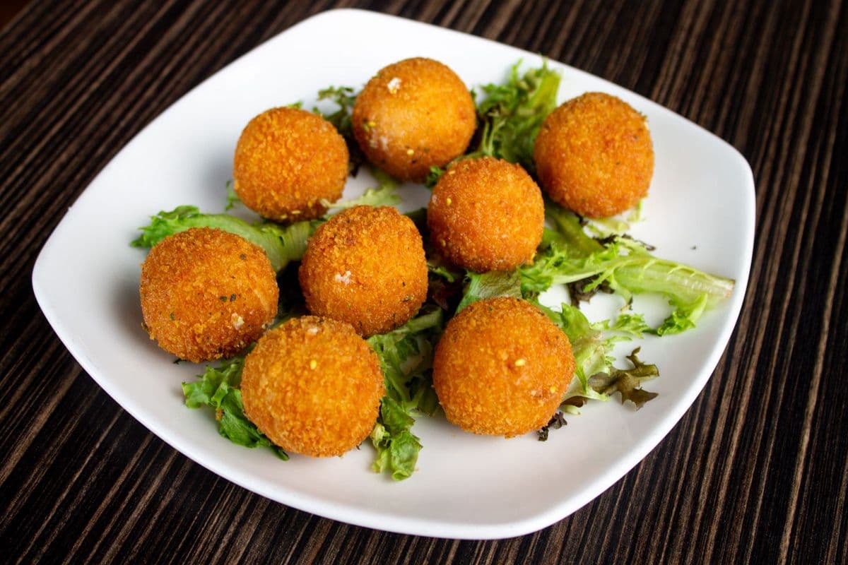 Honey Glazed Goat Cheese Balls