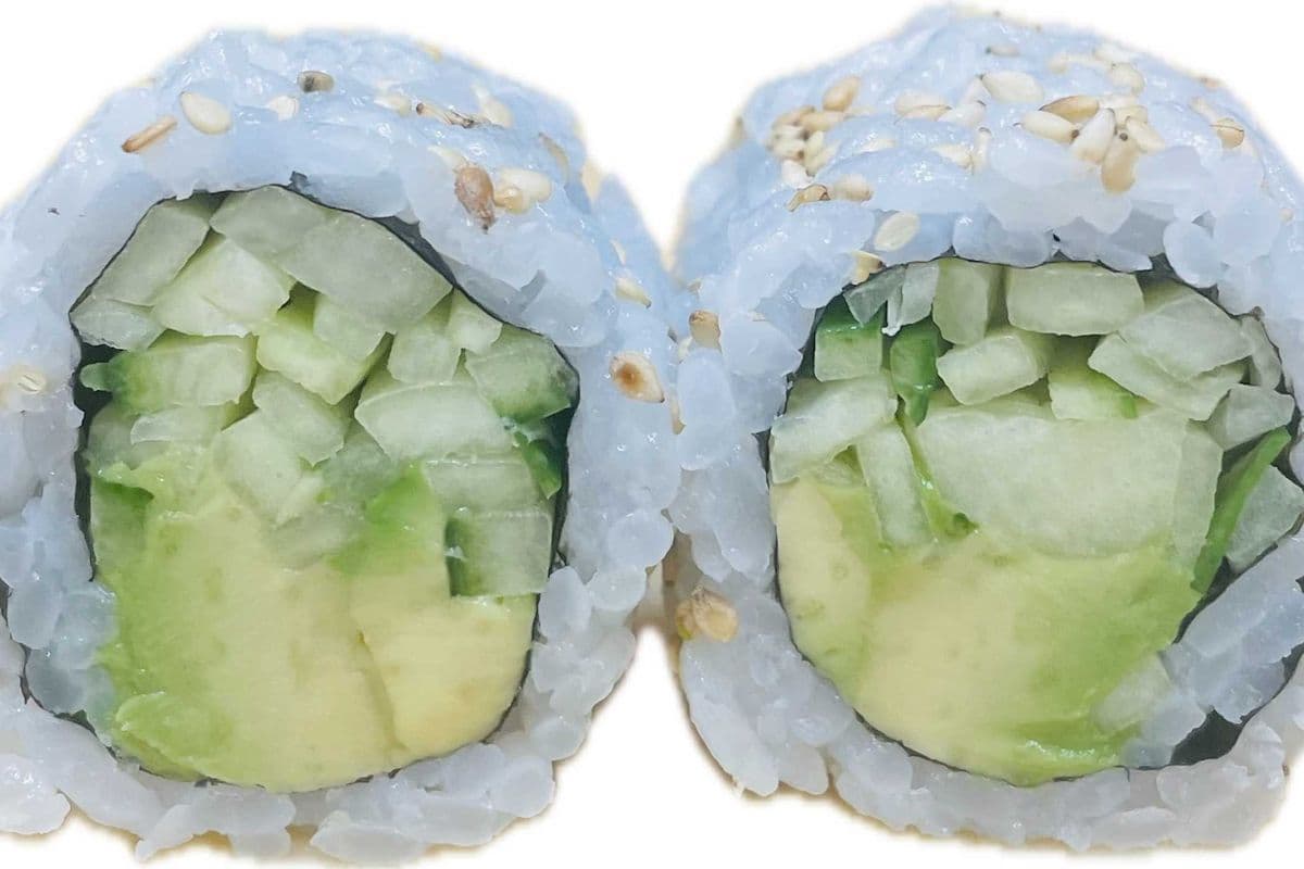 Avocado & Cucumber Classic Roll