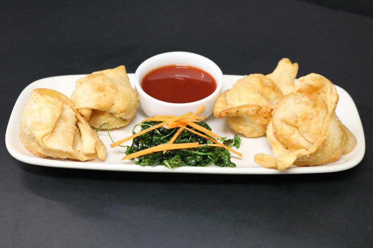Fried Chicken Momos (4 pcs)