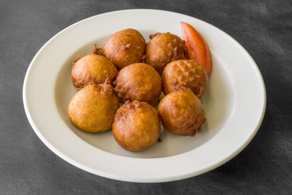 Beignets de banane (8 mcx) / Banana Fritters( Kaklo) (8 pcs)