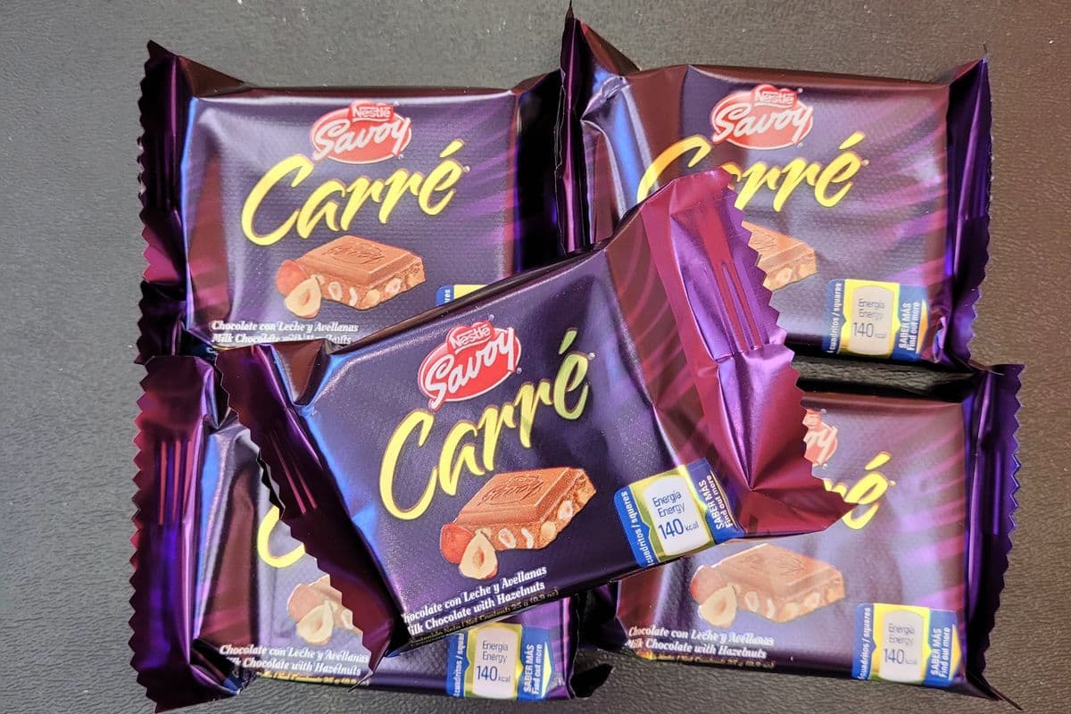 Carré chocolat au lait et noisettes