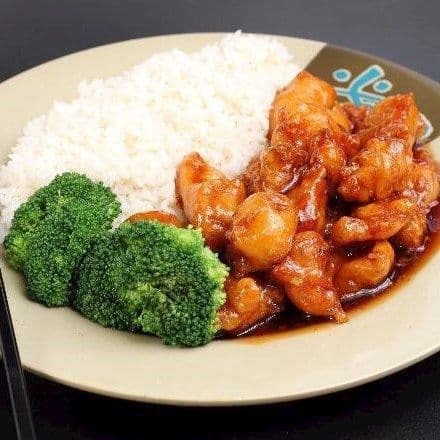 Poulet Général Tao avec riz / General Tao Chicken with Rice