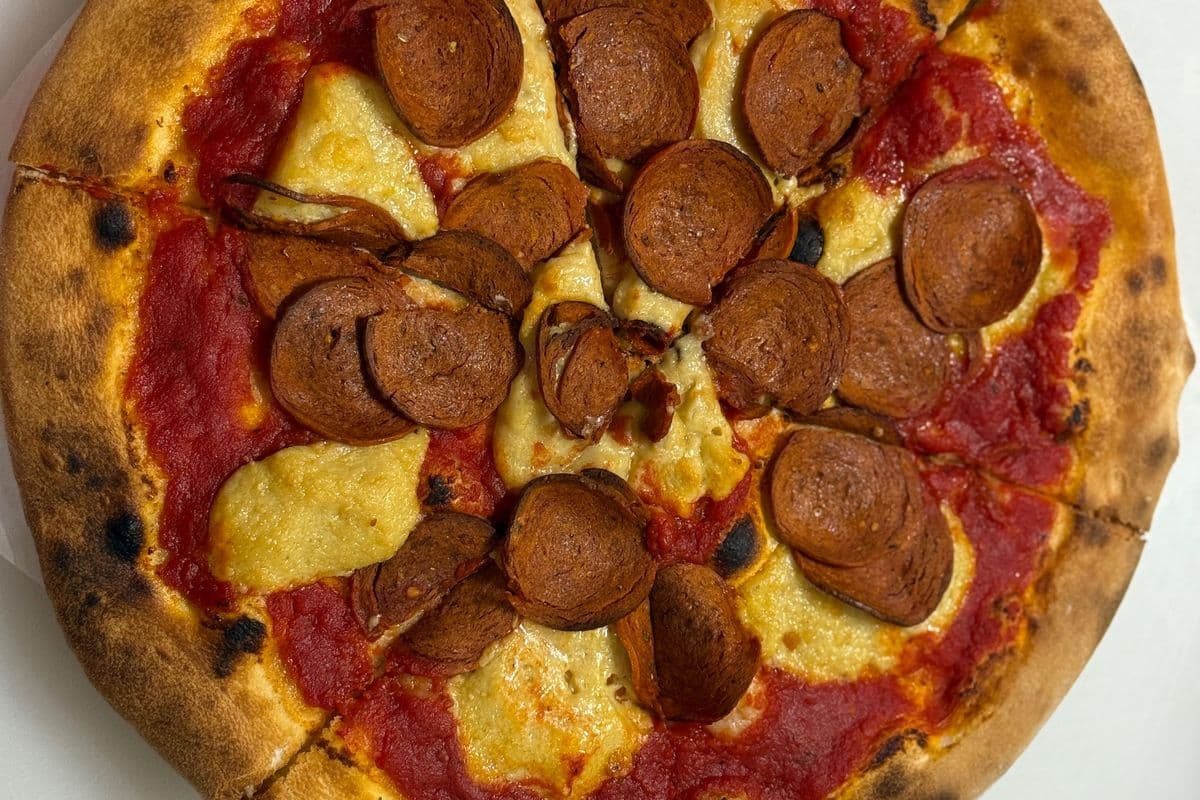 12" Vegan Pepperoni Pizza
