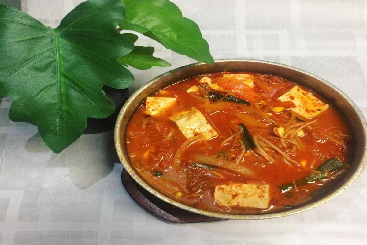 3. Kimchi Soup 김치찌개
