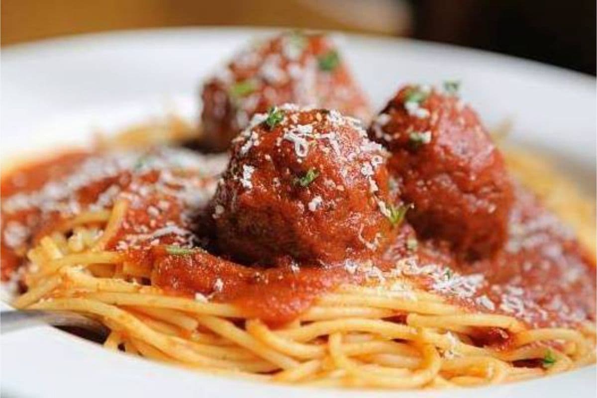 Spaghetti and Meatballs