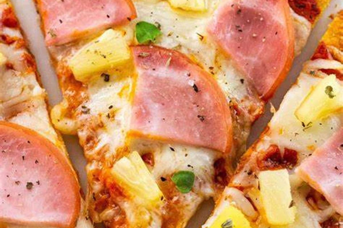 Large Hawaiian Pizza