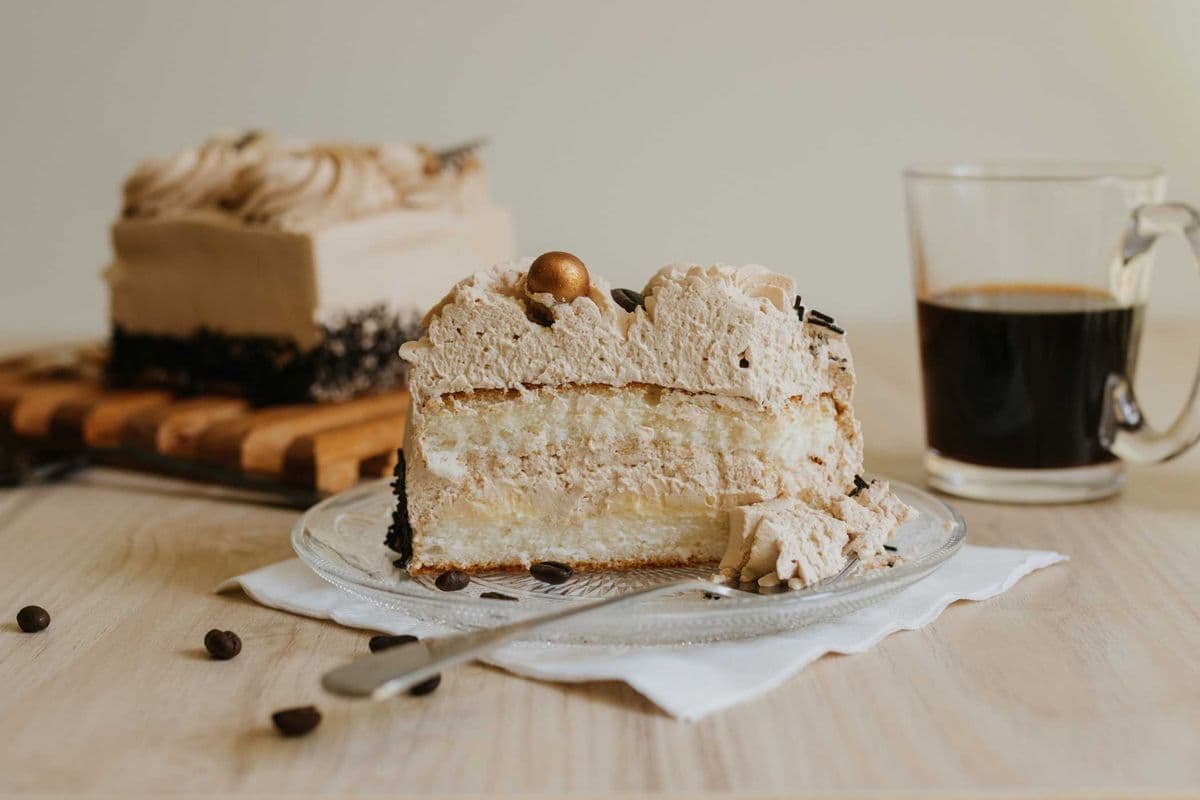 Mocha Six Serving Cake