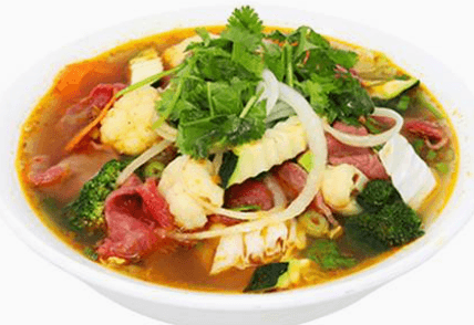 834. Soupe repas saté épicée aux boeuf / Meal-Sized Spicy Sate Beef Soup